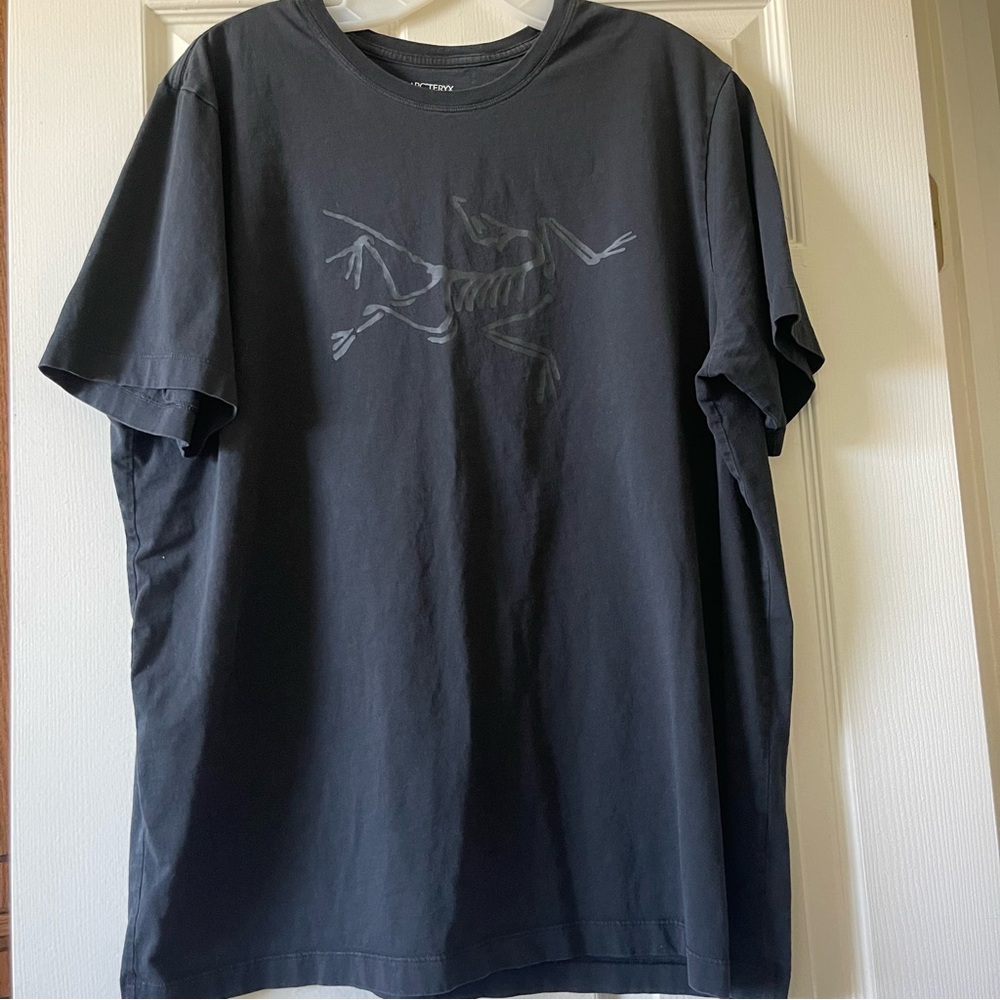ARC’TERYX Crew Neck Cotton T-Shirt Short Sleeve In Black Big Logo Size XL